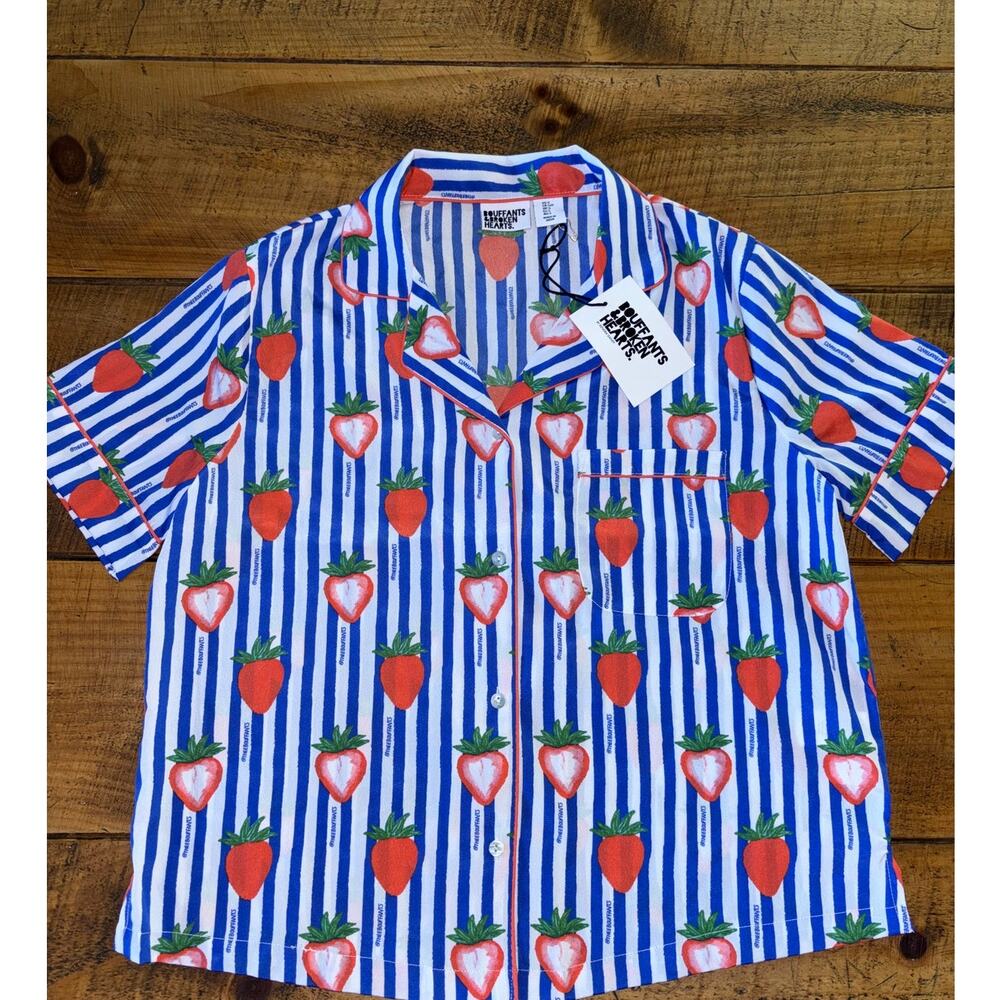 NEW Bouffants and Broken Hearts Short Sleeve Strawberry Striped Pajama Top Small